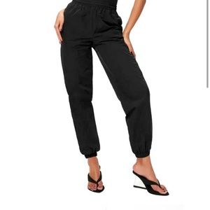 Good American Black Windbreaker Jogger Pants Size Medium